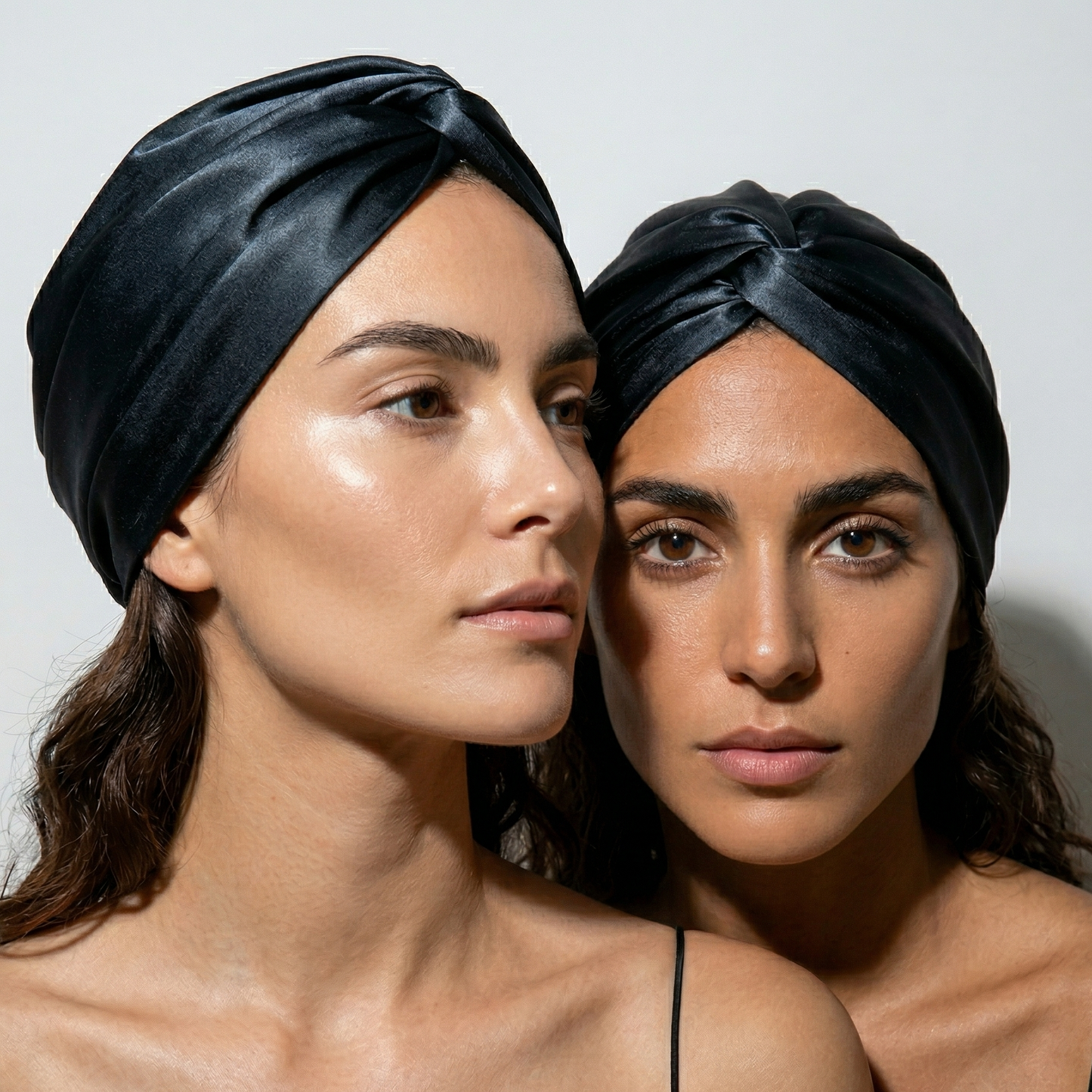 Gorro-turbante de seda Negro Oeko-Tex® — protección capilar
