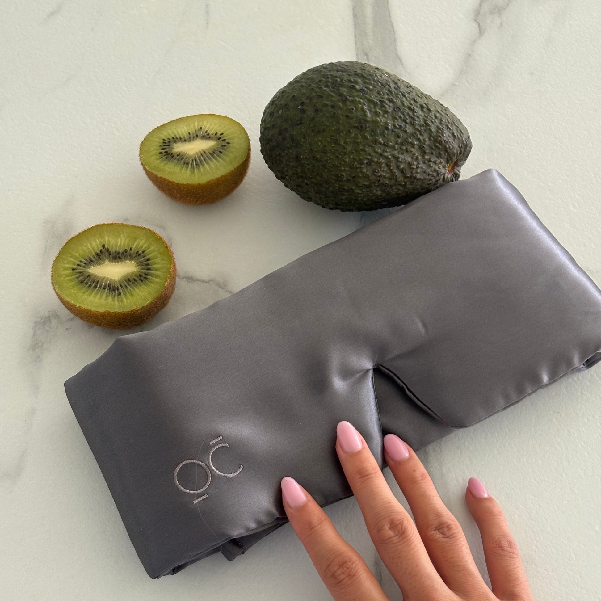 Antifaz de Seda Gris Gris Oscuro Onisa Coté