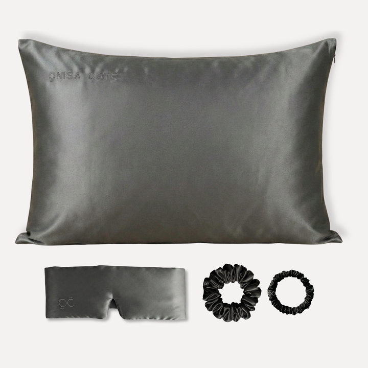 Pack de regalo de seda Gris Marengo: funda, antifaz y coleteros