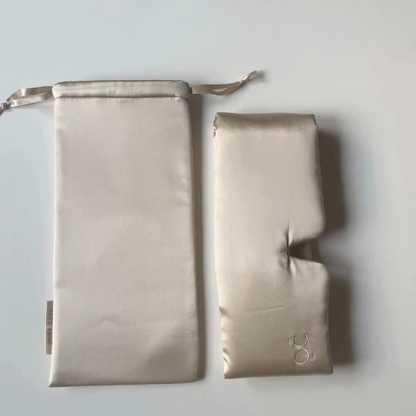 Detalle del antifaz de seda Champagne Onisa Coté
