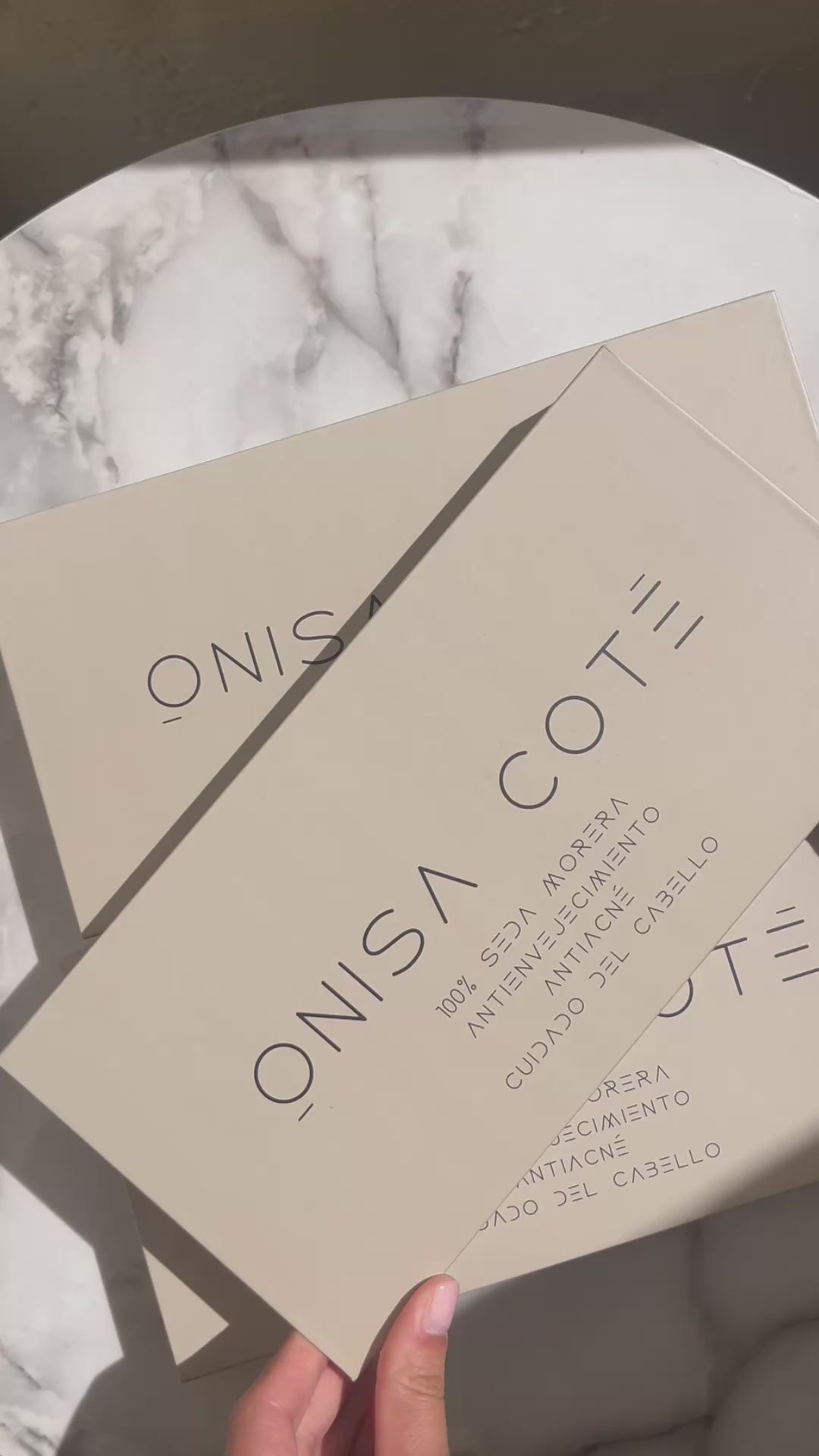 Antifaz de Seda Gris Oscuro Onisa Coté